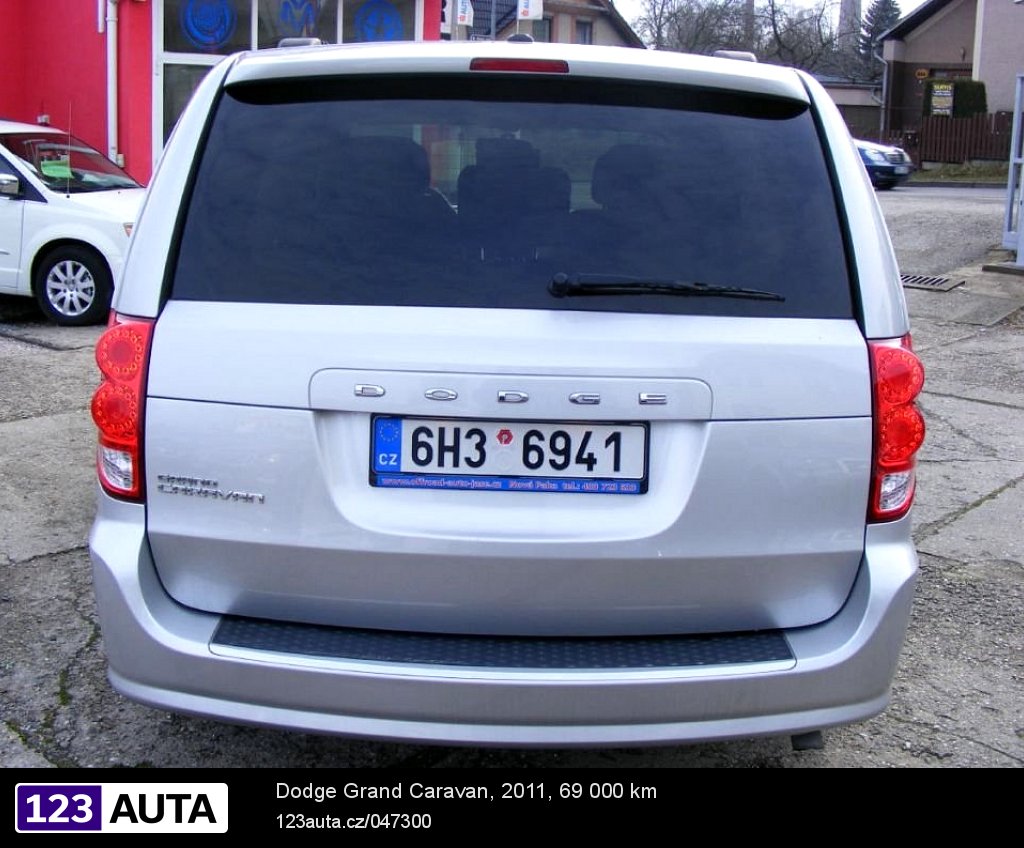 Dodge Grand Caravan, 2011 - pohled č. 6