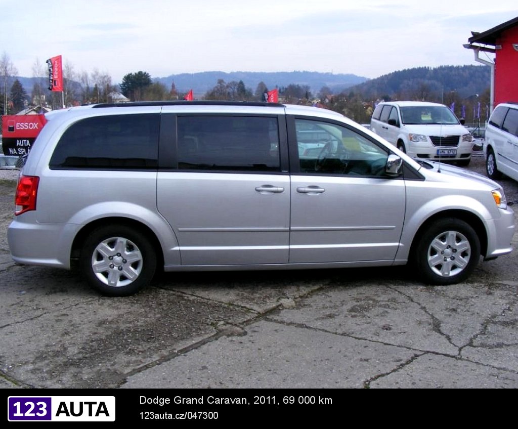 Dodge Grand Caravan, 2011 - pohled č. 8