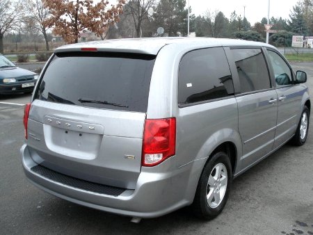 Dodge Grand Caravan, 2013 - pohled č. 4