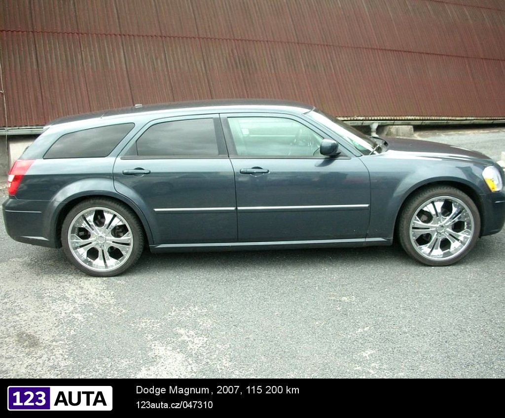 Dodge Magnum, 2007 - pohled č. 3