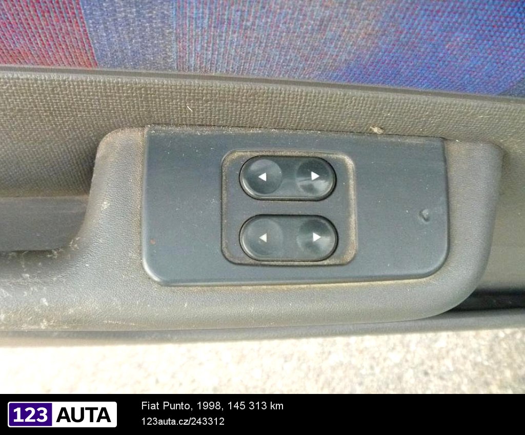 Fiat Punto, 1998 - pohled č. 8