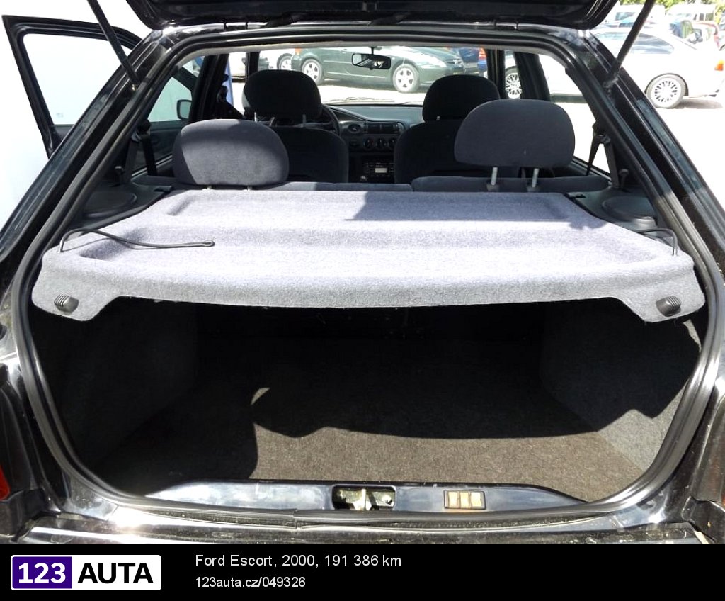 Ford Escort, 2000 - pohled č. 7