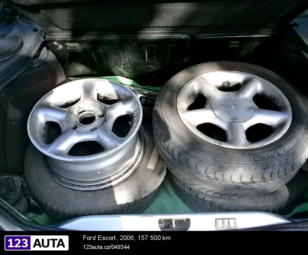 Ford Escort, 2006 - pohled č. 7
