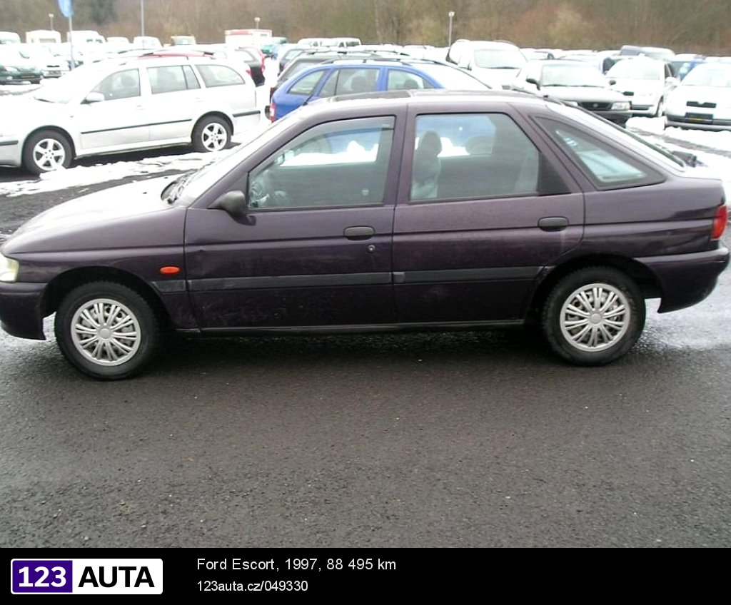 Ford Escort, 1997 - pohled č. 3