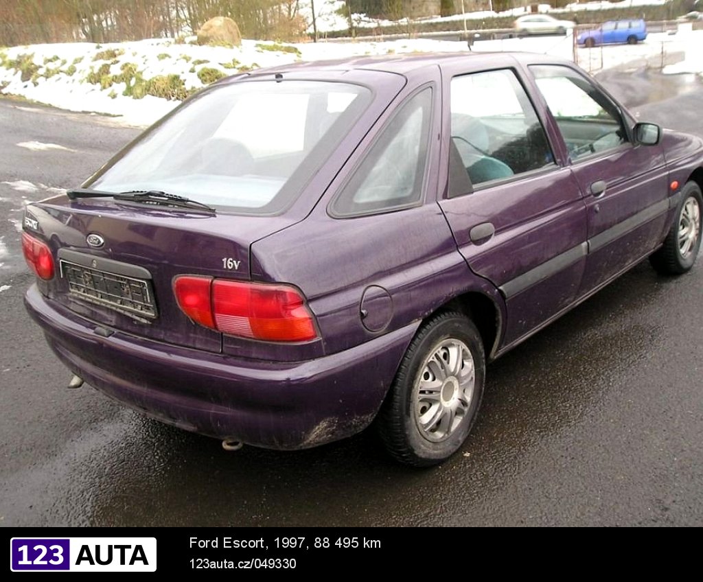 Ford Escort, 1997 - pohled č. 6