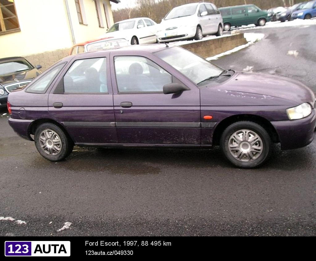 Ford Escort, 1997 - pohled č. 7