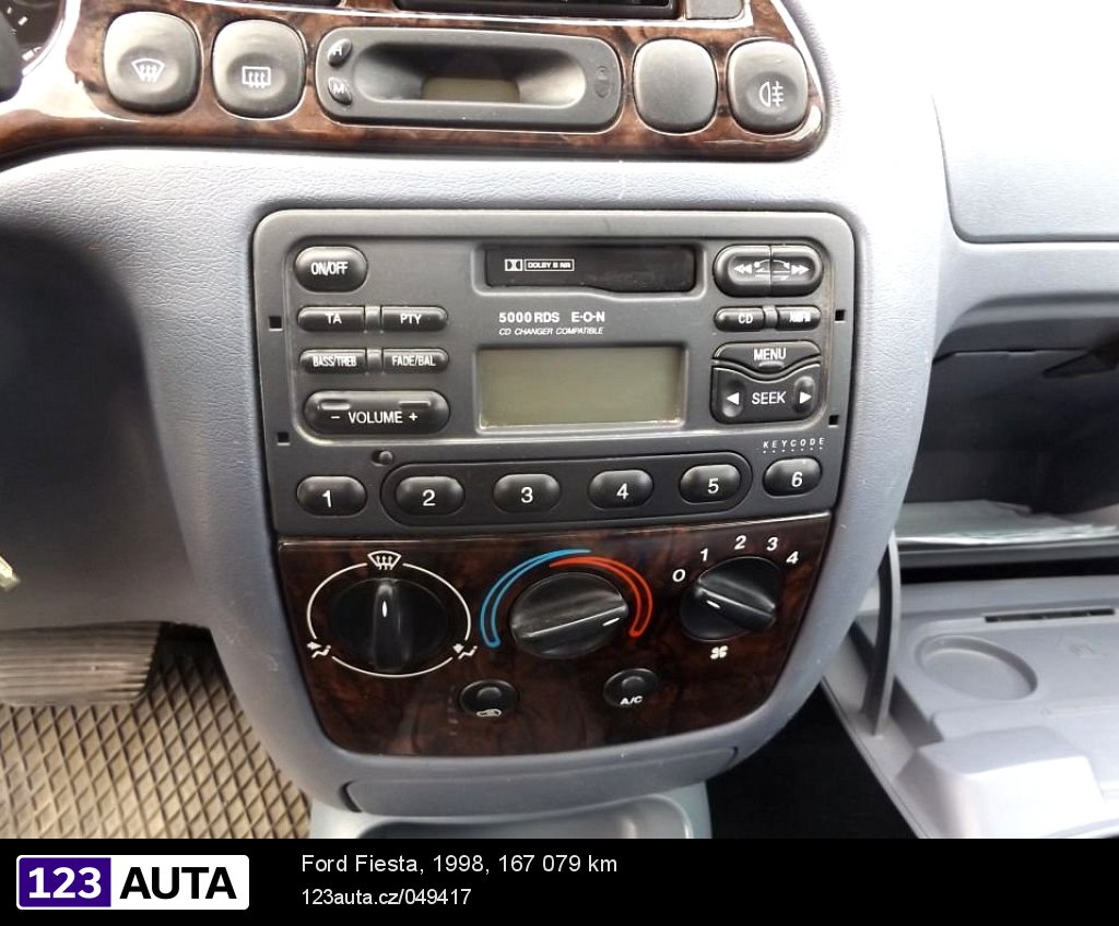Ford Fiesta, 1998 - pohled č. 9