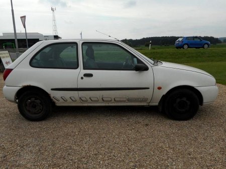 Ford Fiesta, 1997 - pohled č. 4