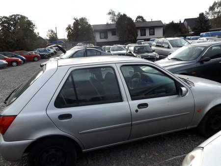 Ford Fiesta, 1998 - pohled č. 5