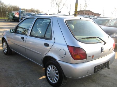 Ford Fiesta, 1999 - pohled č. 4