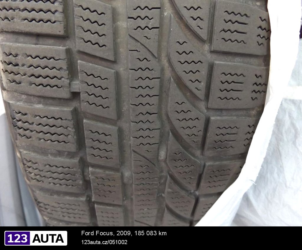 Ford Focus, 2009 - pohled č. 8