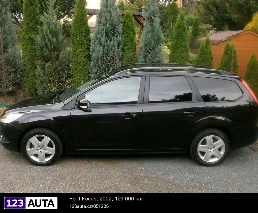 Ford Focus, 2002 - pohled č. 3