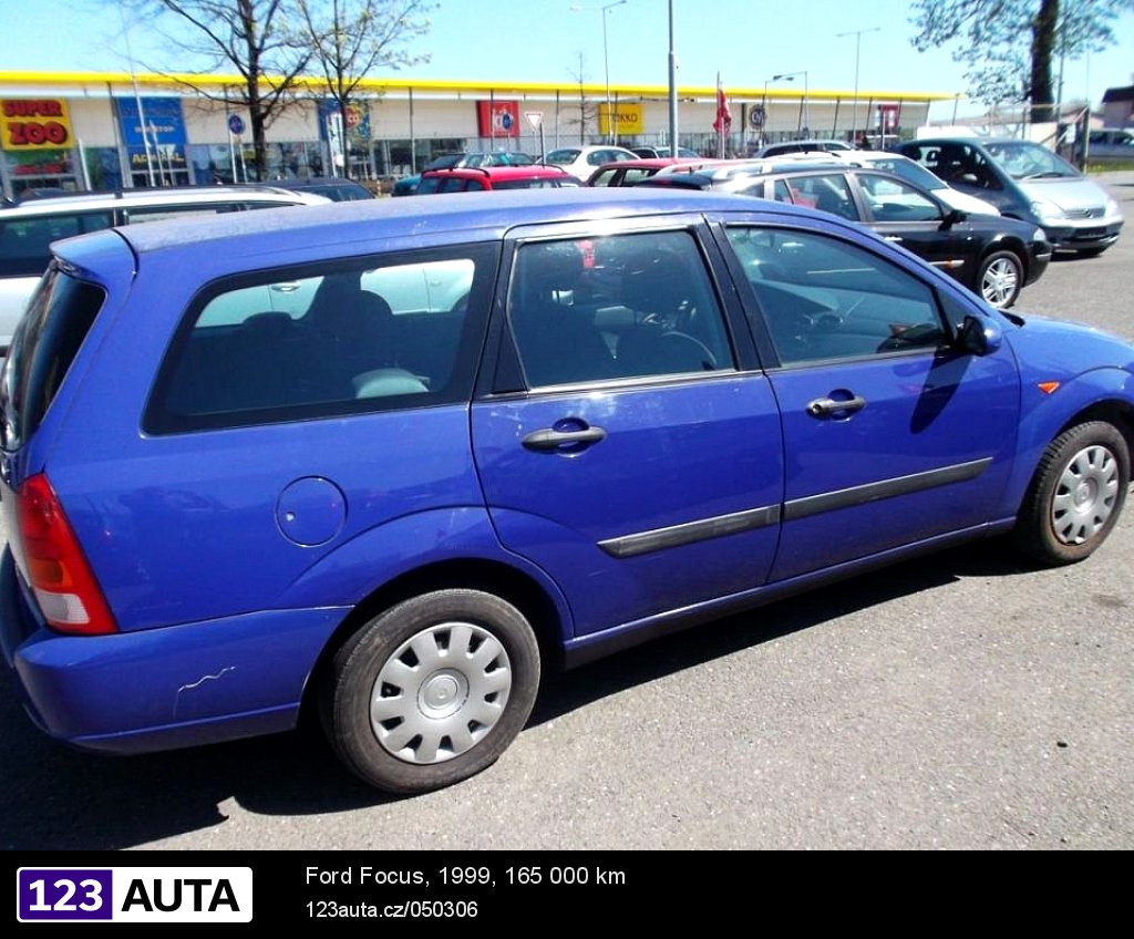 Ford Focus, 1999 - pohled č. 5