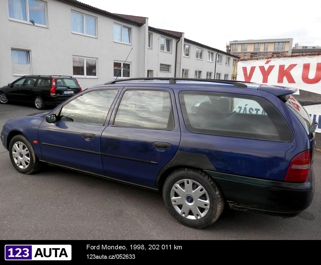 Ford Mondeo, 1998 - pohled č. 3