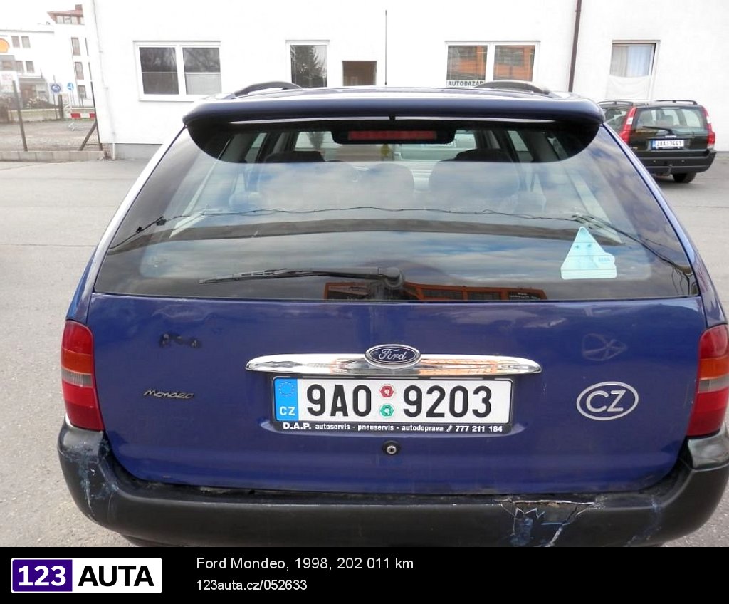 Ford Mondeo, 1998 - pohled č. 6