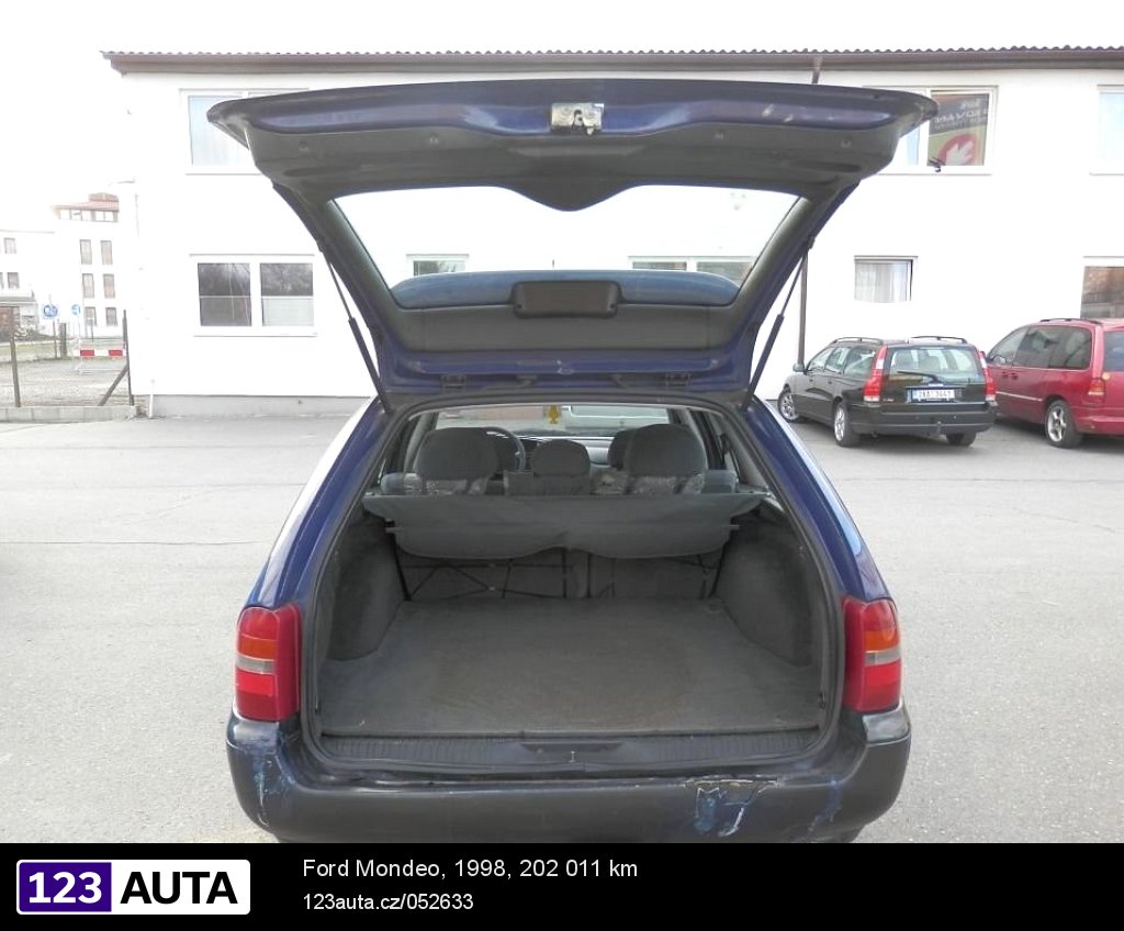 Ford Mondeo, 1998 - pohled č. 8