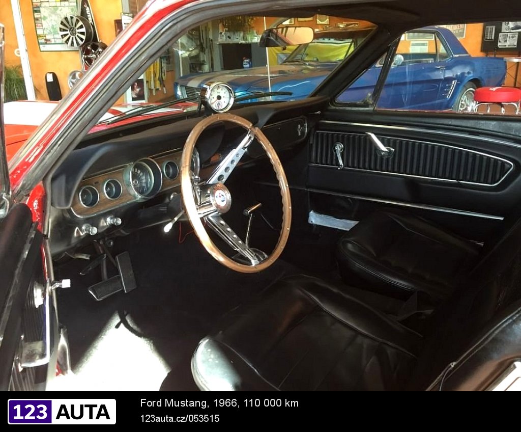 Ford Mustang, 1966 - pohled č. 3