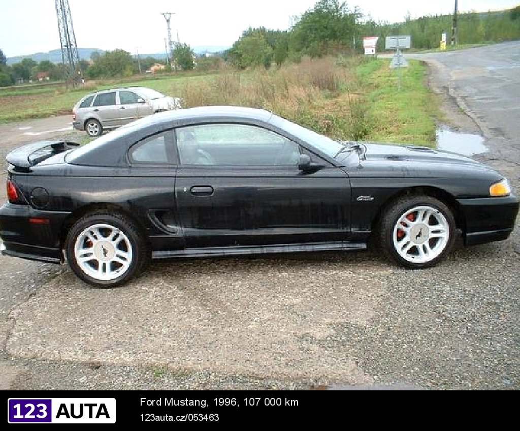 Ford Mustang, 1996 - pohled č. 3