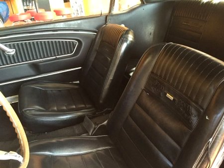 Ford Mustang, 1966 - pohled č. 4