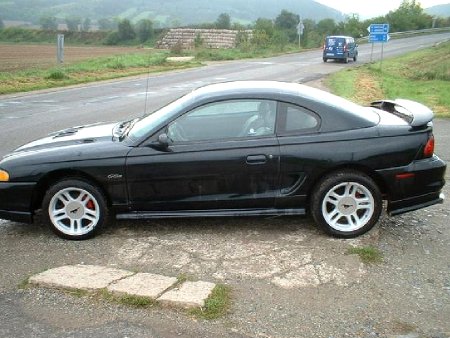 Ford Mustang, 1996 - pohled č. 7