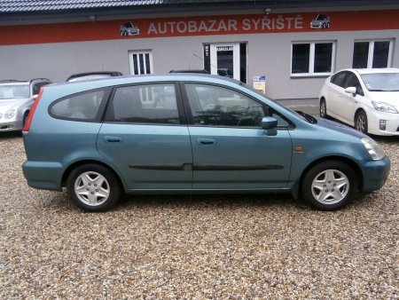 Honda Stream, 2002 - pohled č. 4