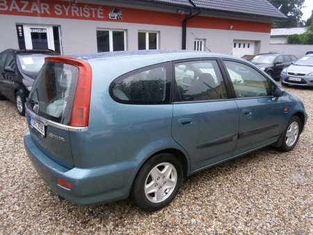 Honda Stream, 2002 - pohled č. 5