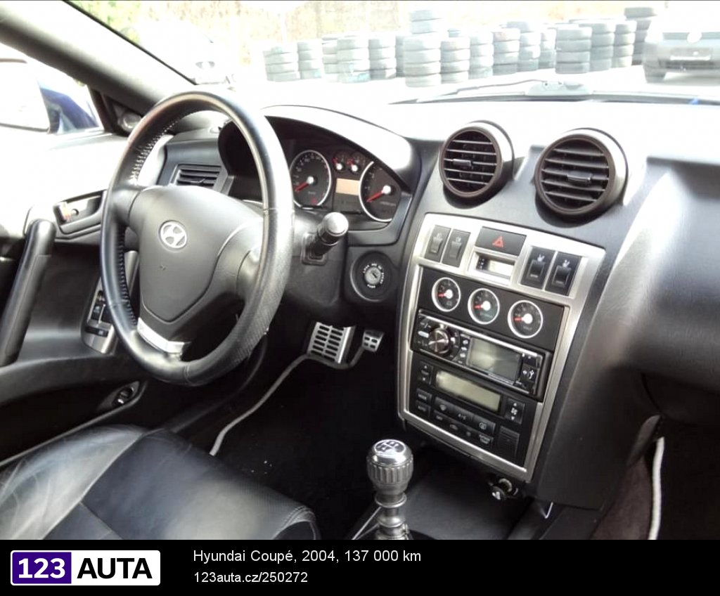 Hyundai Coupé, 2004 - pohled č. 8