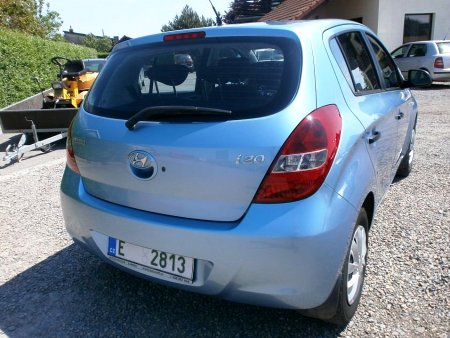 Hyundai i20, 2006 - pohled č. 3