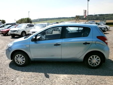 Hyundai i20, 2006 - pohled č. 5