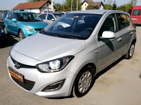 Hyundai i20, 2006 - pohled č. 3