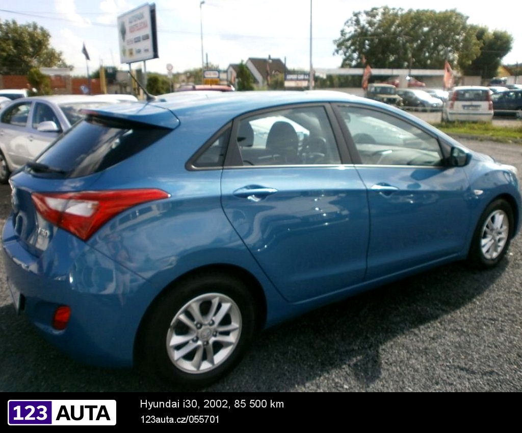 Hyundai i30, 2002 - pohled č. 9