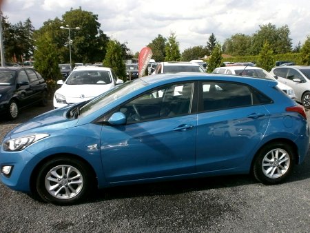 Hyundai i30, 2002 - pohled č. 3