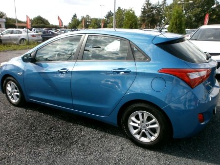 Hyundai i30, 2002 - pohled č. 5