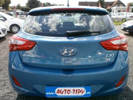 Hyundai i30, 2002 - pohled č. 7