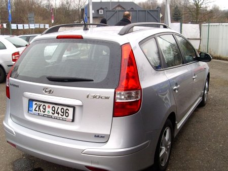 Hyundai i30, 2002 - pohled č. 3