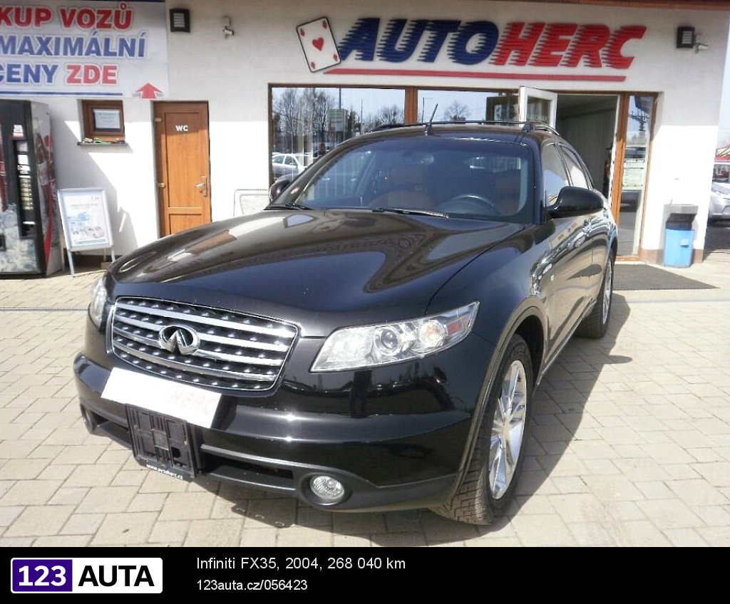 Infiniti FX35, 2004 - celkový pohled