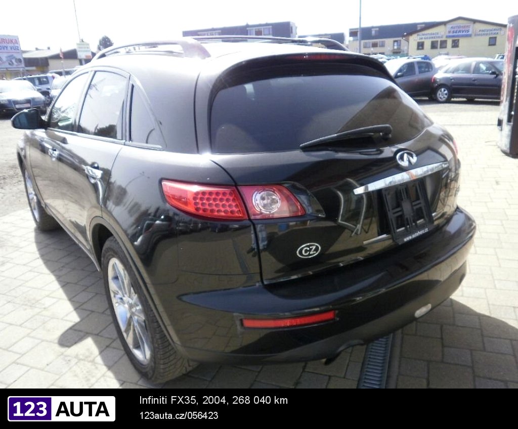 Infiniti FX35, 2004 - pohled č. 5