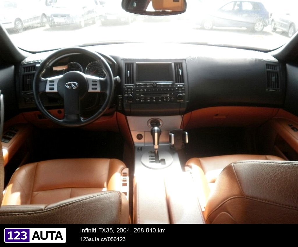Infiniti FX35, 2004 - pohled č. 7