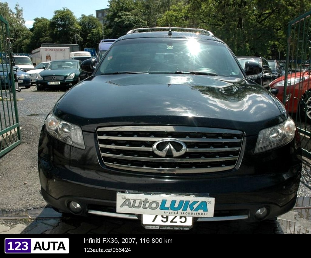 Infiniti FX35, 2007 - celkový pohled