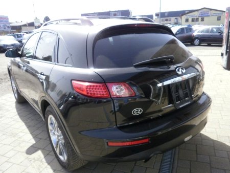 Infiniti FX35, 2004 - pohled č. 5