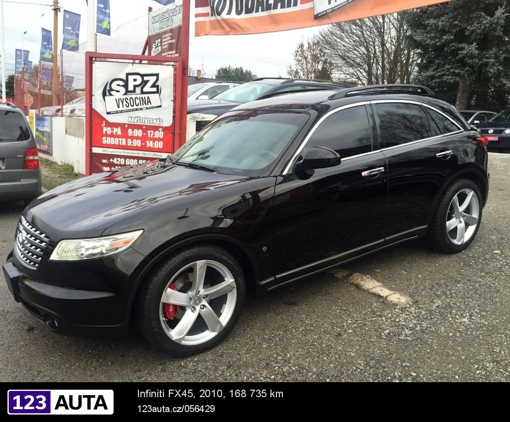 Infiniti FX45, 2010 - pohled č. 2