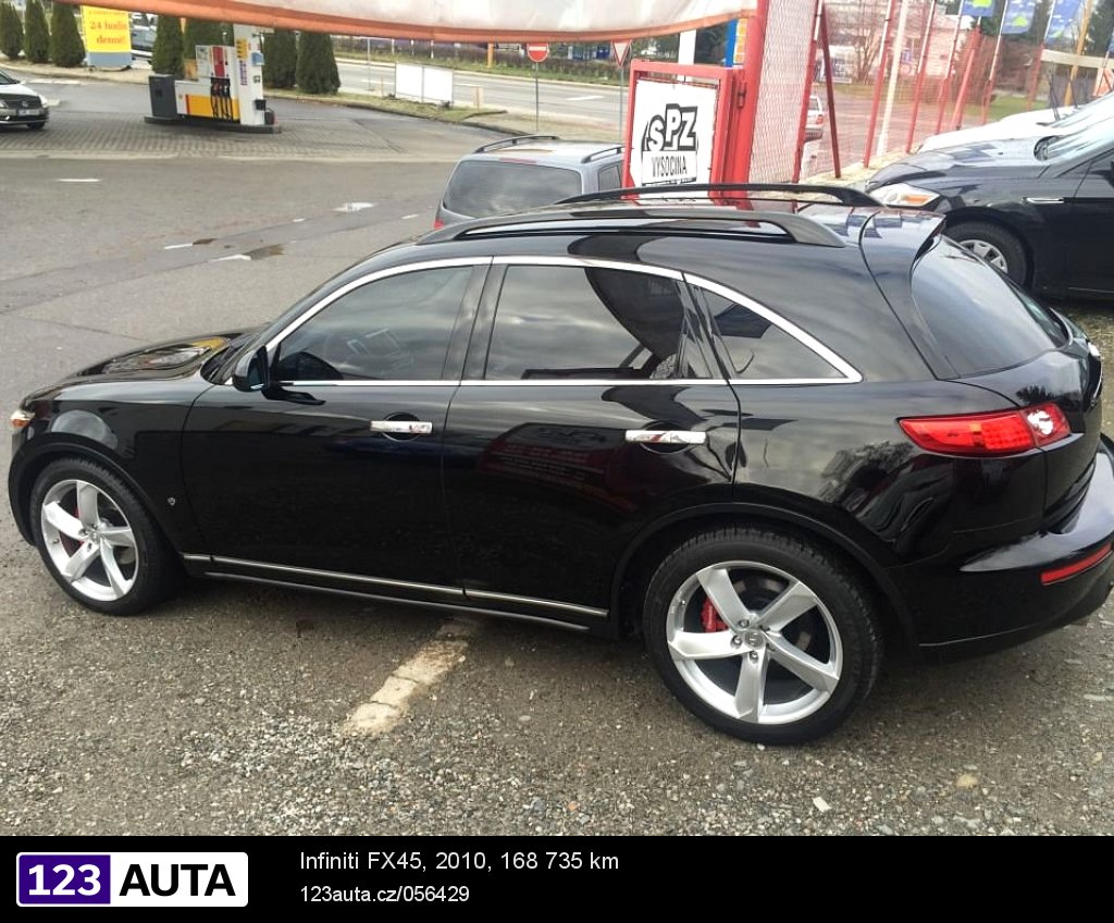 Infiniti FX45, 2010 - pohled č. 8