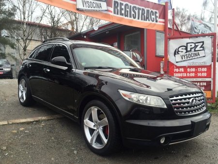 Infiniti FX45, 2010 - pohled č. 3