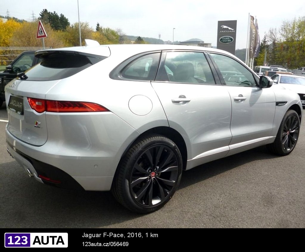 Jaguar F-Pace, 2016 - pohled č. 2