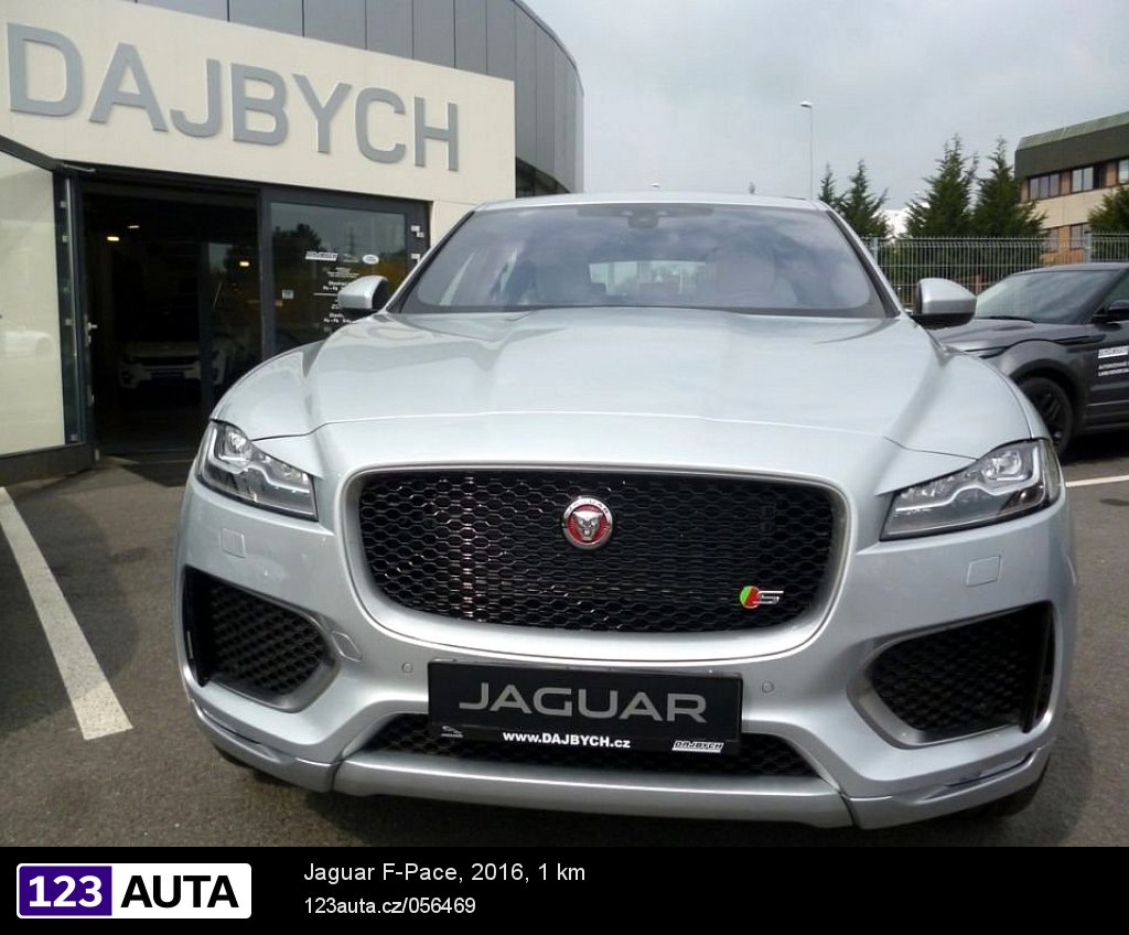 Jaguar F-Pace, 2016 - pohled č. 3