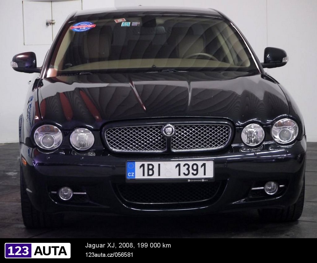 Jaguar XJ, 2008 - pohled č. 3