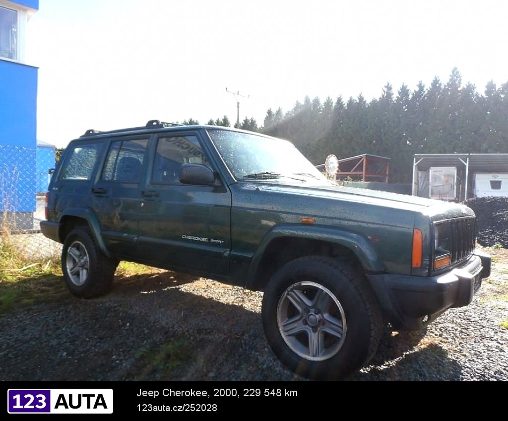 Jeep Cherokee, 2000 - pohled č. 4