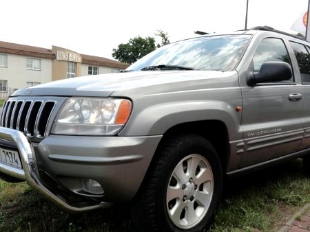 Jeep Grand Cherokee, 2001 - pohled č. 3