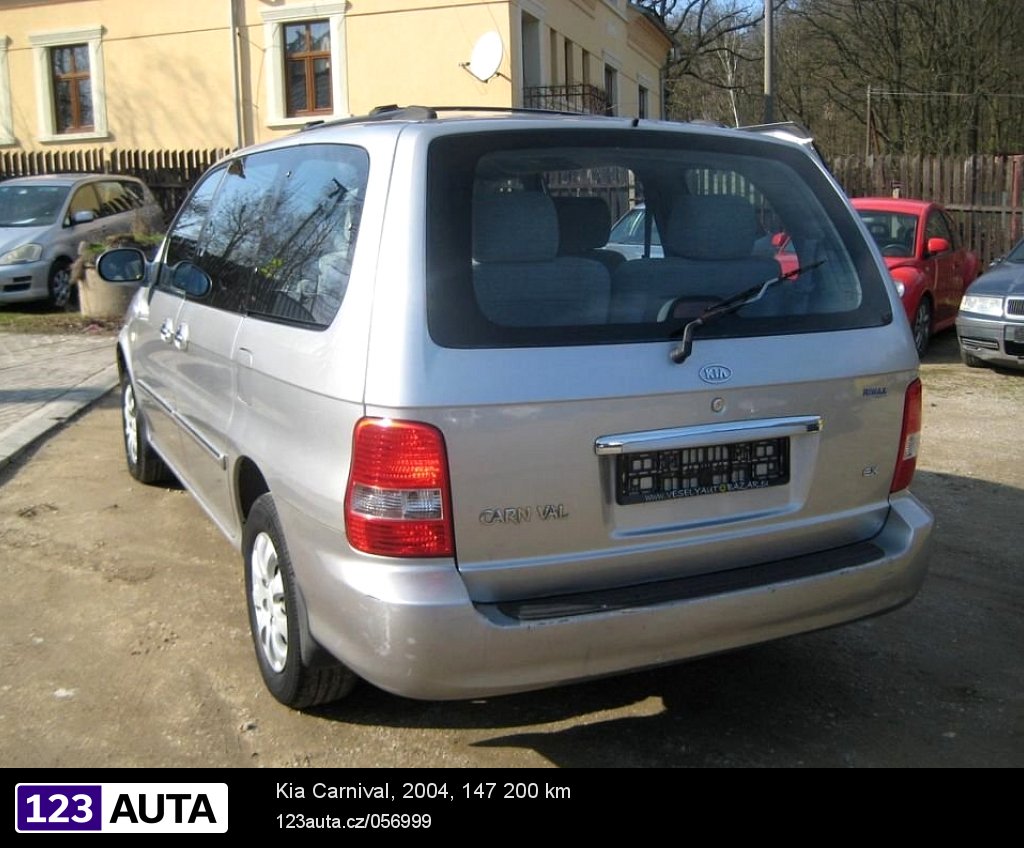 Kia Carnival, 2004 - pohled č. 5