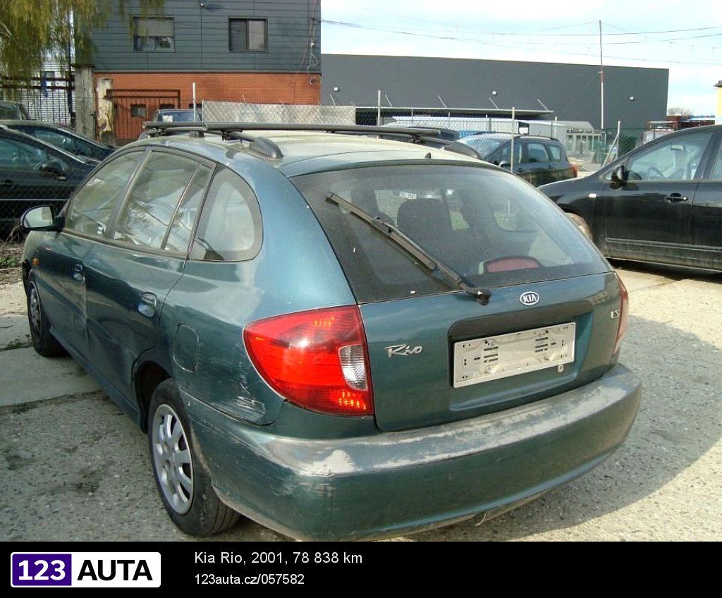 Kia Rio, 2001 - pohled č. 4